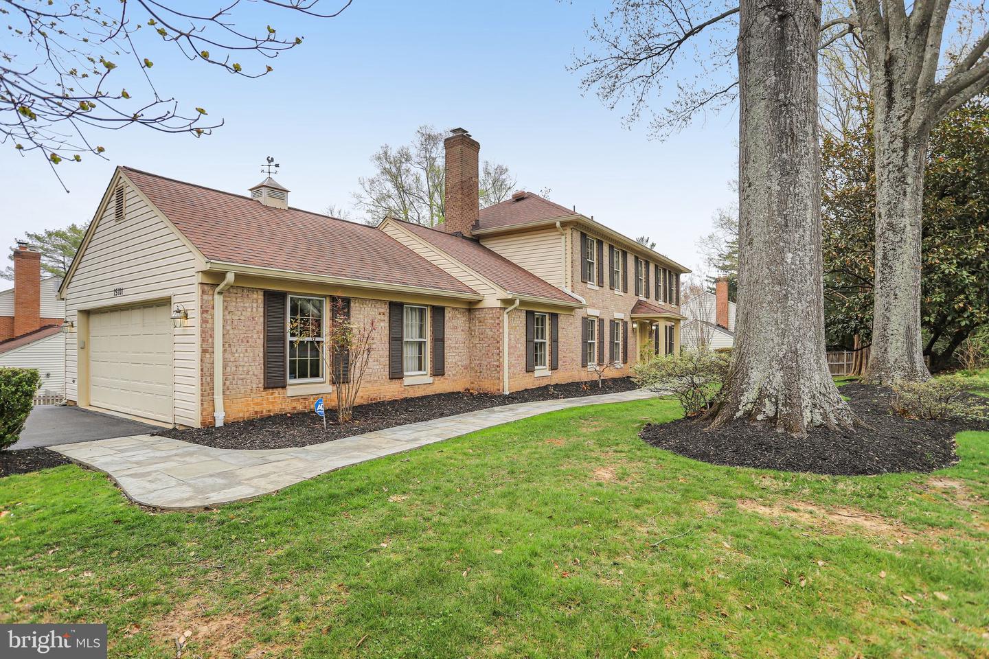15101 Carrolton Rd Property Photo 2