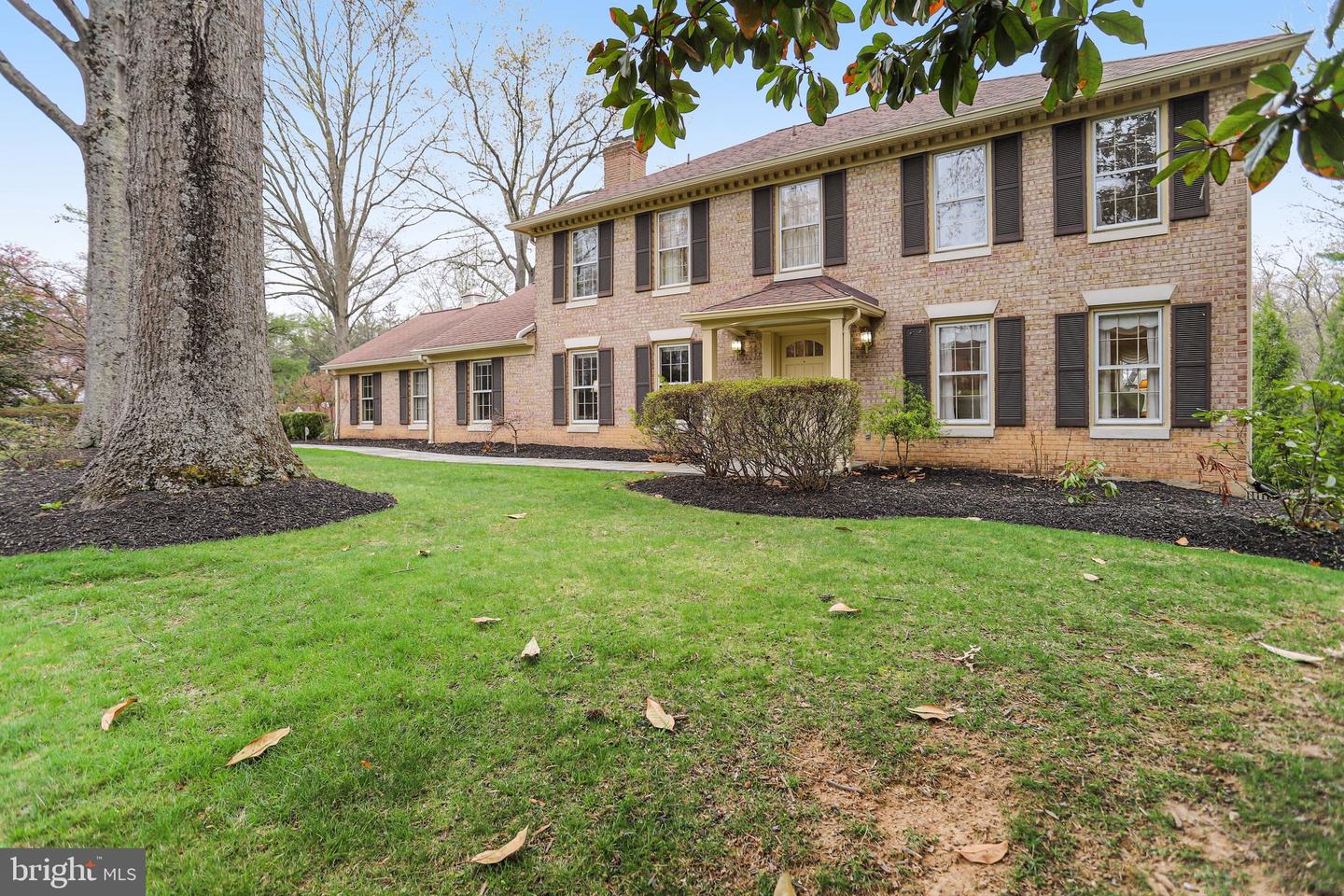 15101 Carrolton Rd Property Photo 3