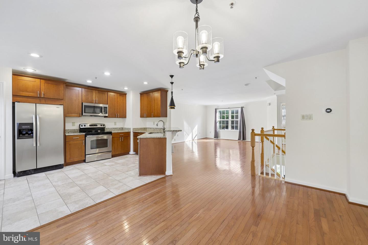 14214 Plum Run Way Property Photo 5