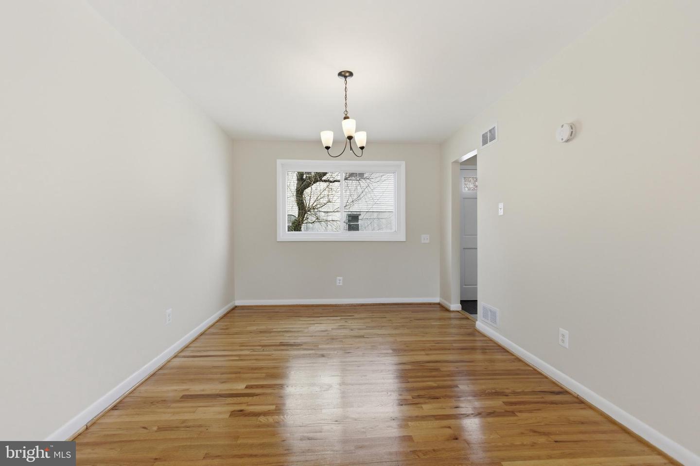 11100 Markwood Dr Property Photo 4