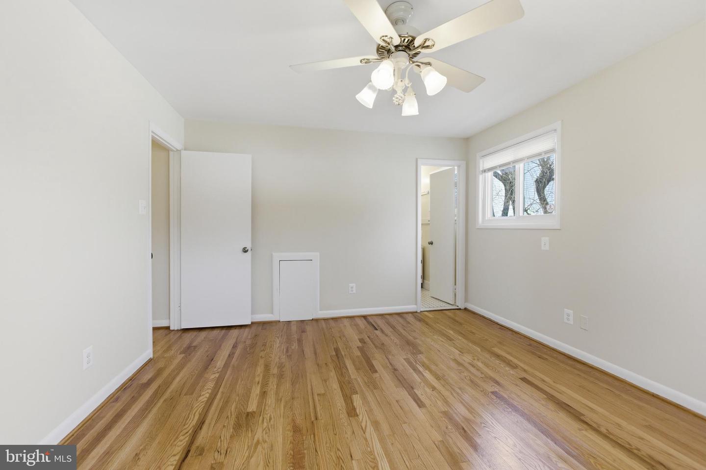 11100 Markwood Dr Property Photo 6
