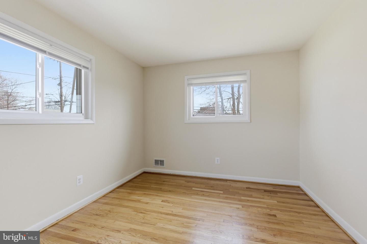 11100 Markwood Dr Property Photo 7