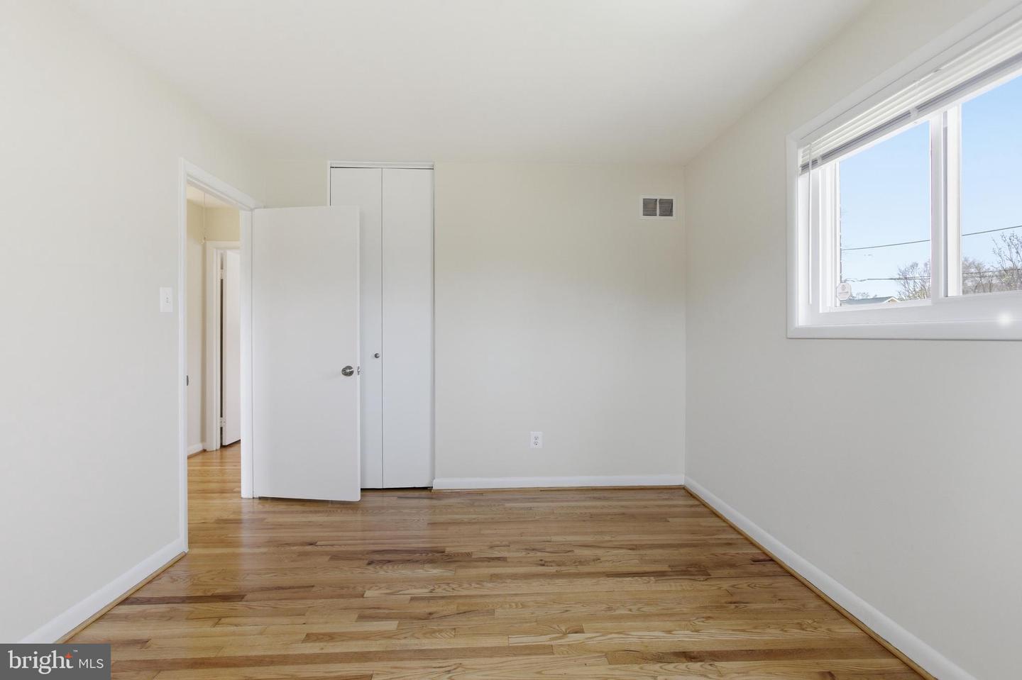 11100 Markwood Dr Property Photo 8