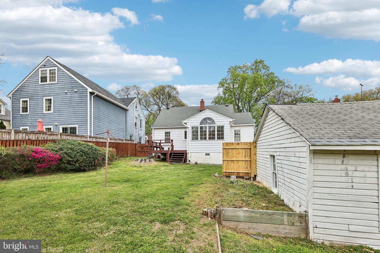 812 Forest Glen Rd Property Photo 49
