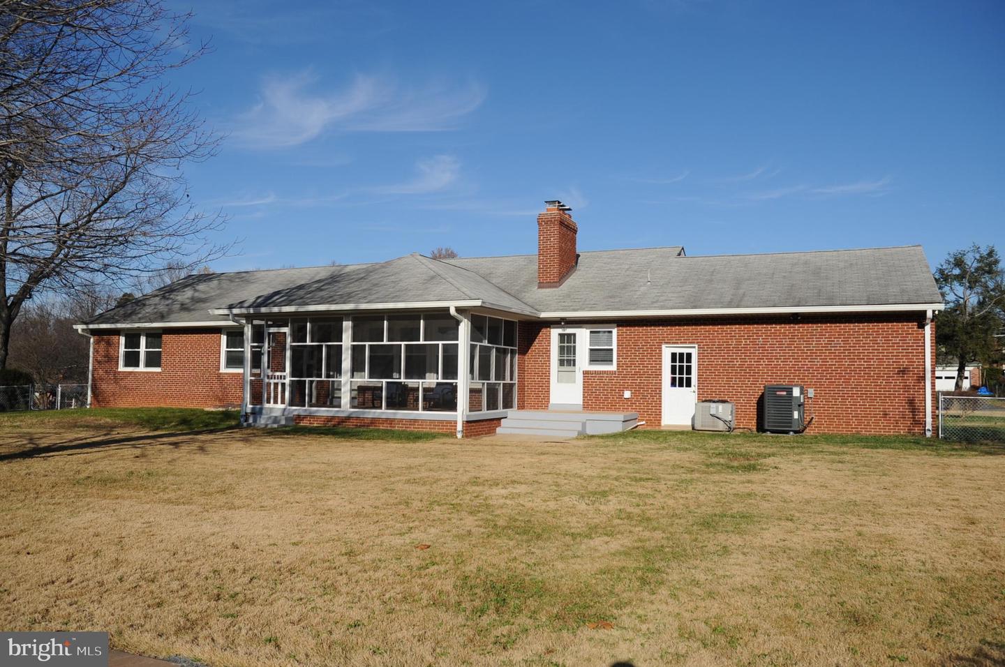 16632 Alden Ave Property Photo 3
