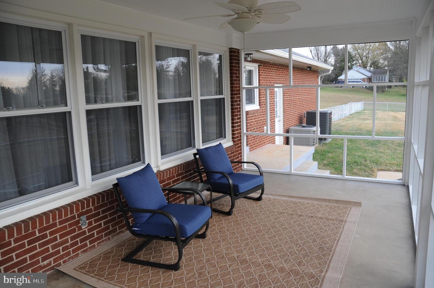 16632 Alden Ave Property Photo 6