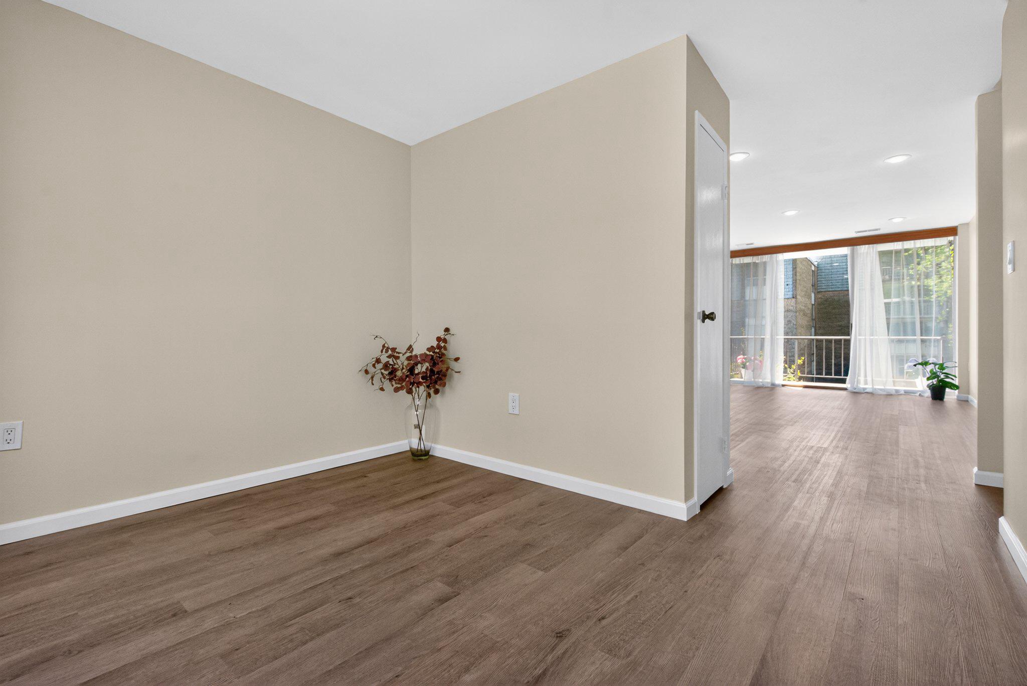 3932 Bel Pre Rd #3932-6 Property Photo 4