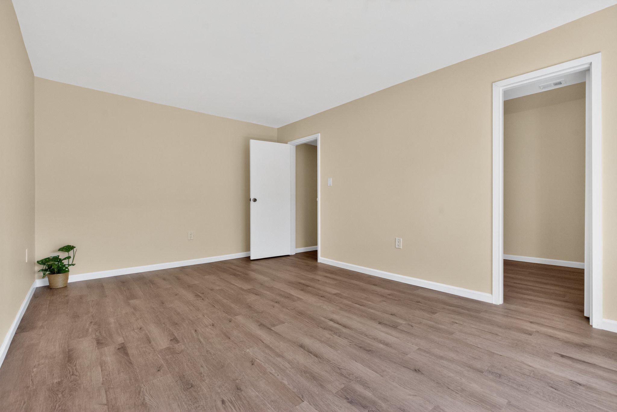3932 Bel Pre Rd #3932-6 Property Photo 11