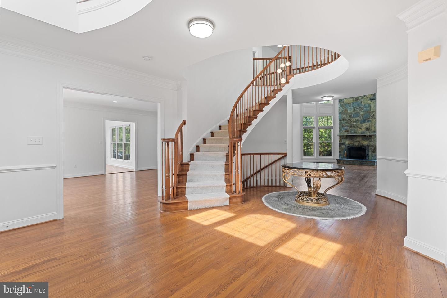16809 Harbour Town Property Photo 4