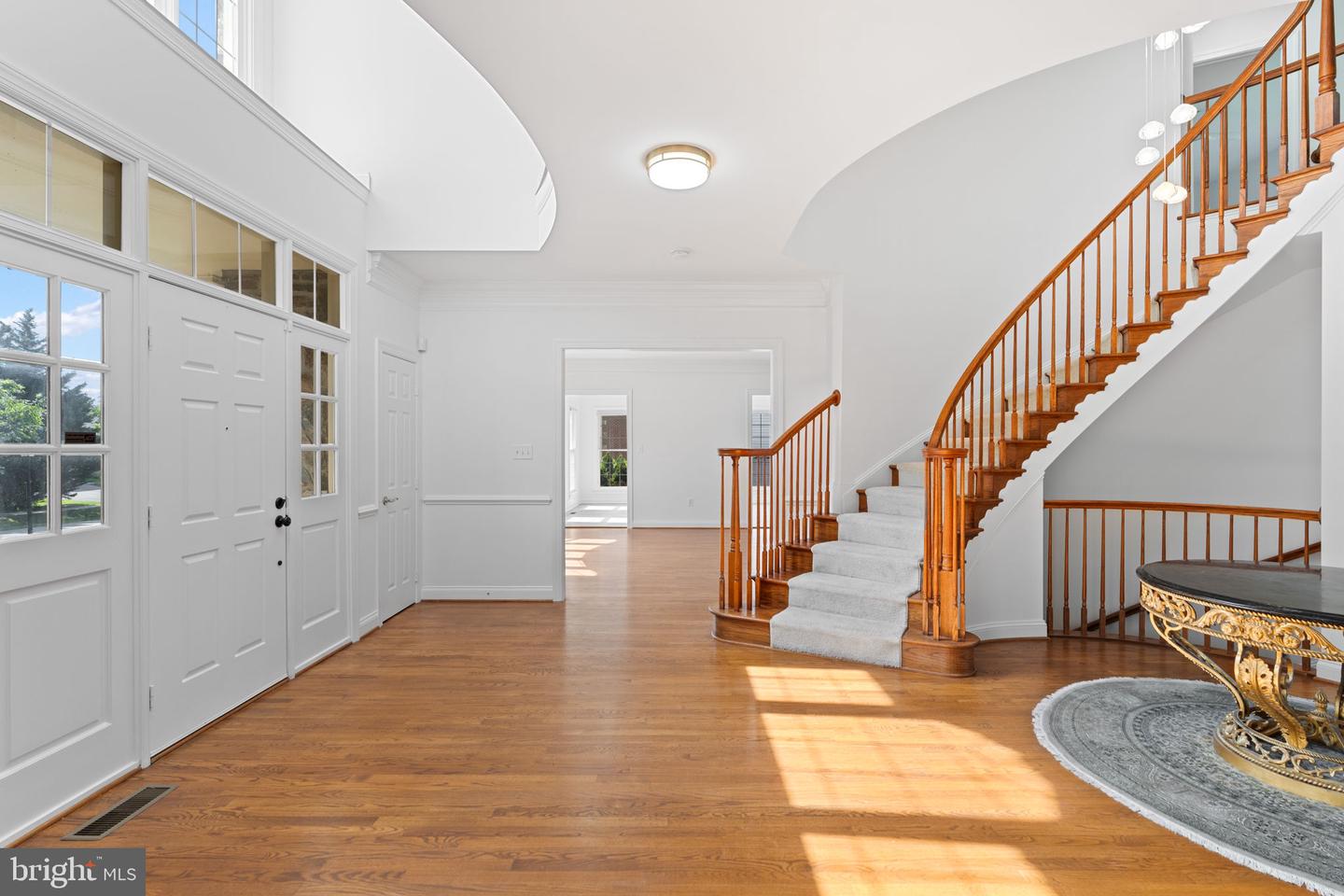 16809 Harbour Town Property Photo 6
