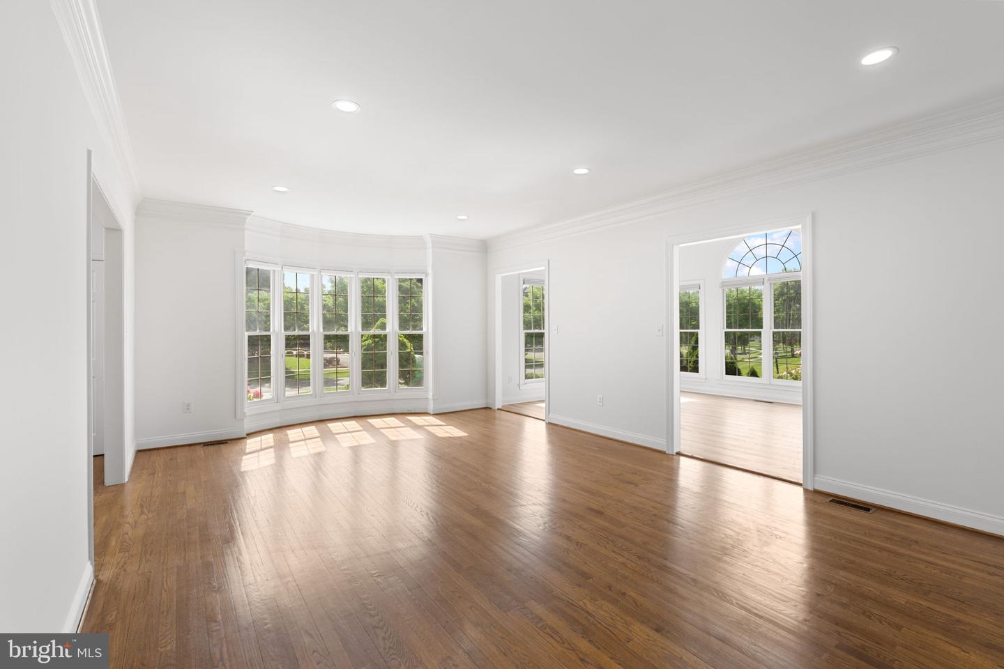 16809 Harbour Town Property Photo 9