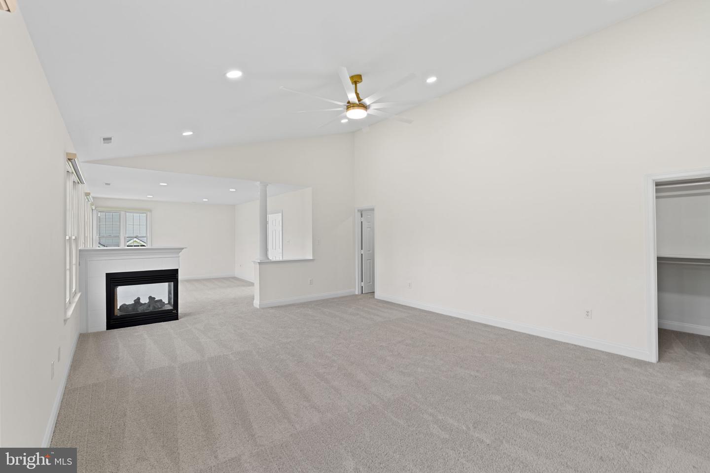 16809 Harbour Town Property Photo 33