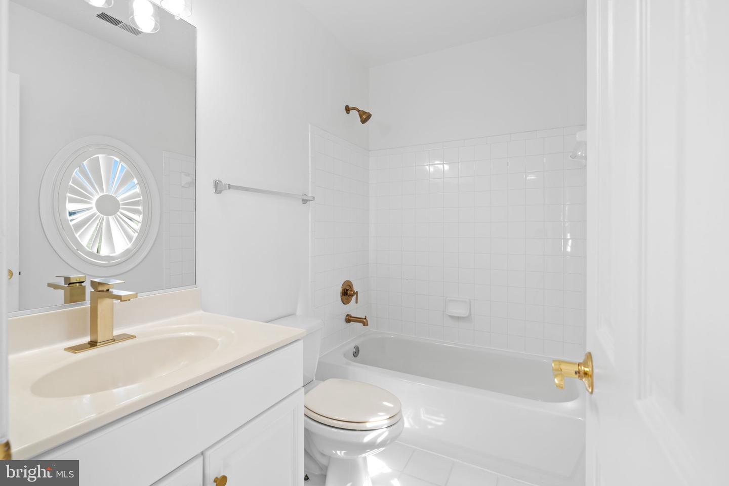 16809 Harbour Town Property Photo 48