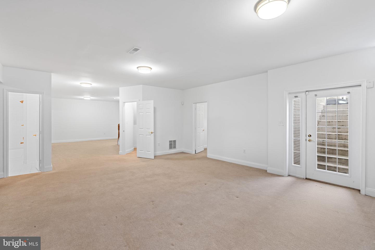 16809 Harbour Town Property Photo 55