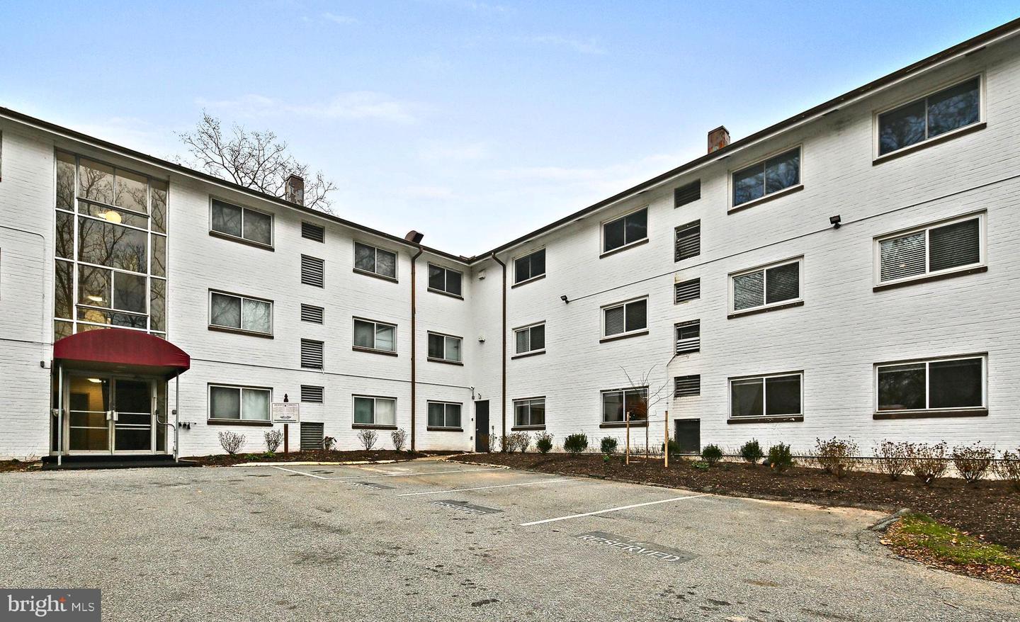 3355 University Blvd W #2 Property Photo 34