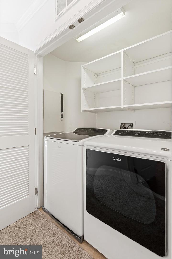 1002 Elmcroft Blvd #203 Property Photo 6