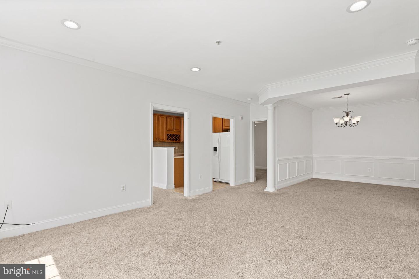 1002 Elmcroft Blvd #203 Property Photo 16