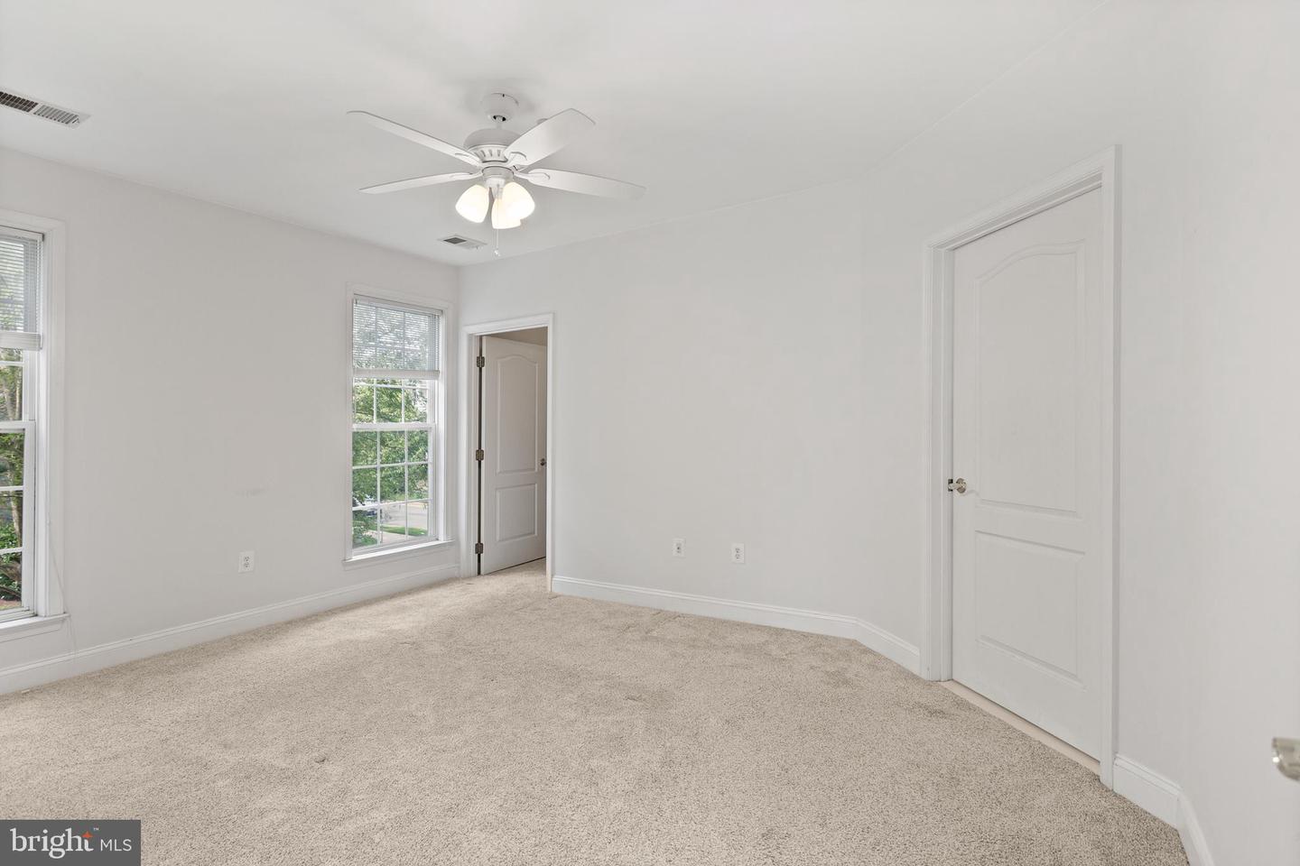 1002 Elmcroft Blvd #203 Property Photo 18