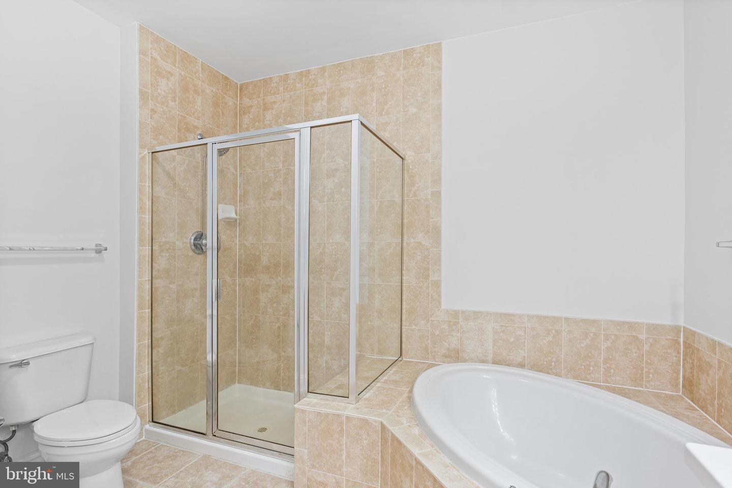 1002 Elmcroft Blvd #203 Property Photo 23