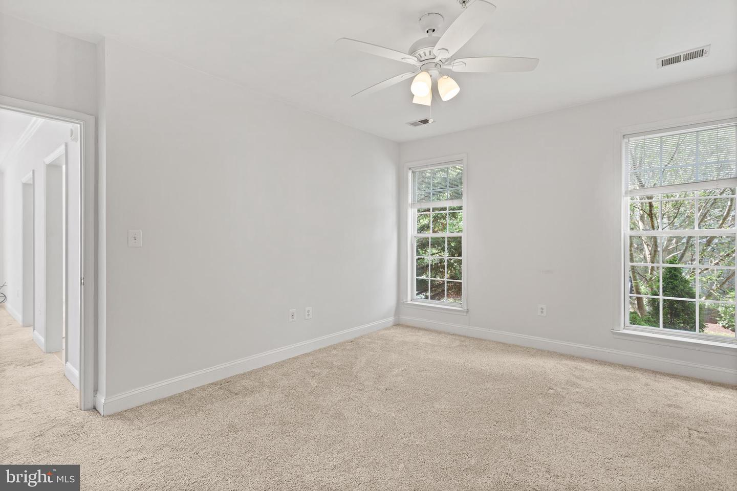 1002 Elmcroft Blvd #203 Property Photo 24
