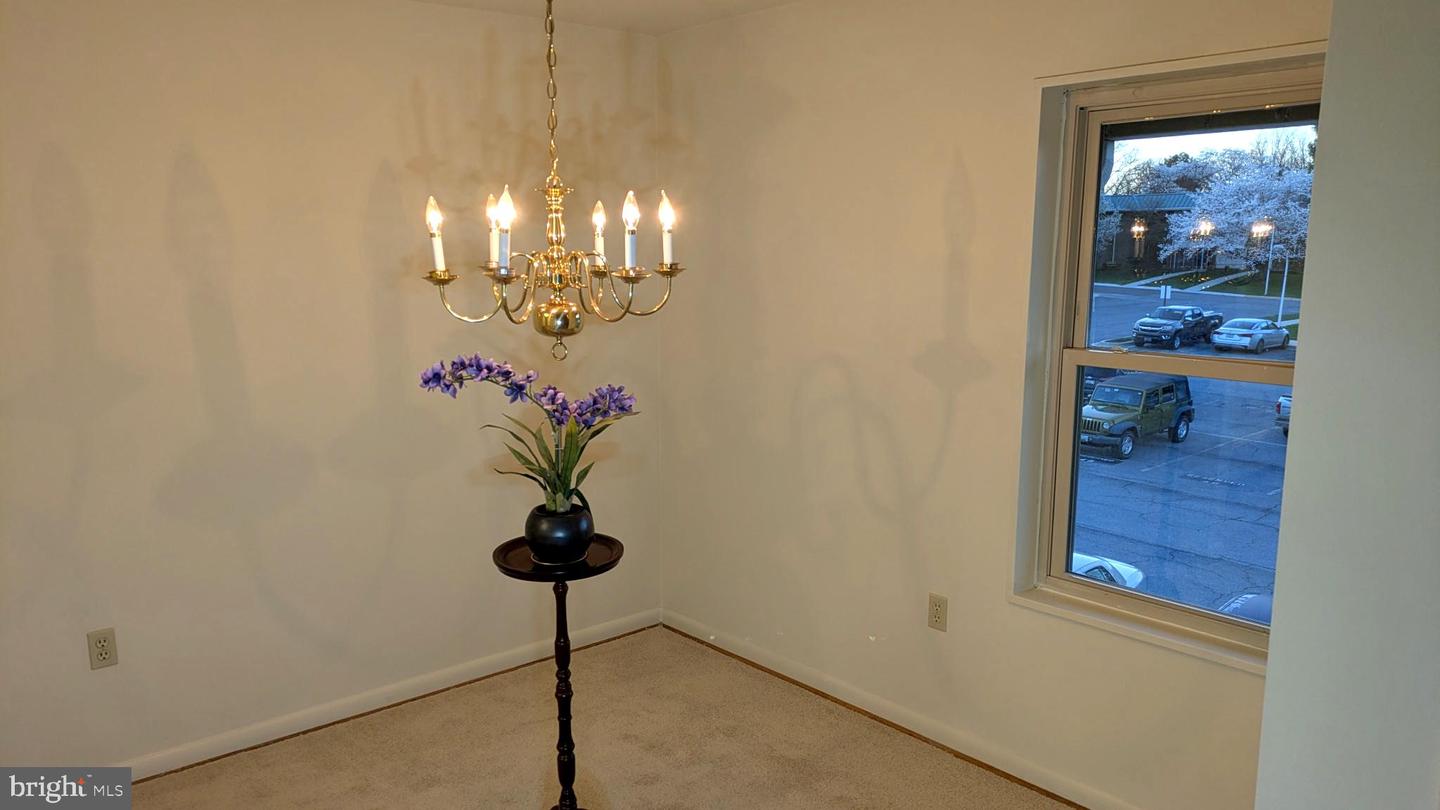 3378 Chiswick Ct #52-3e Property Photo 6