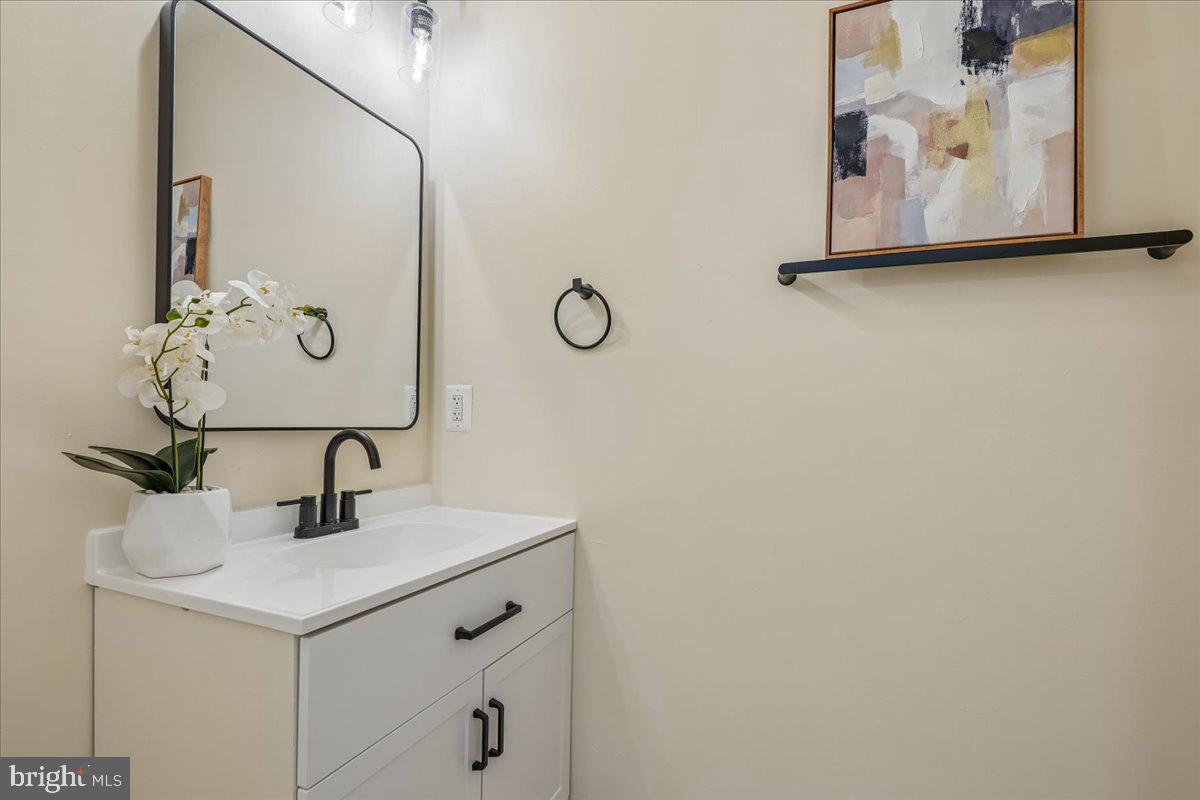 12057 Crimson Ln #198 Property Photo 14
