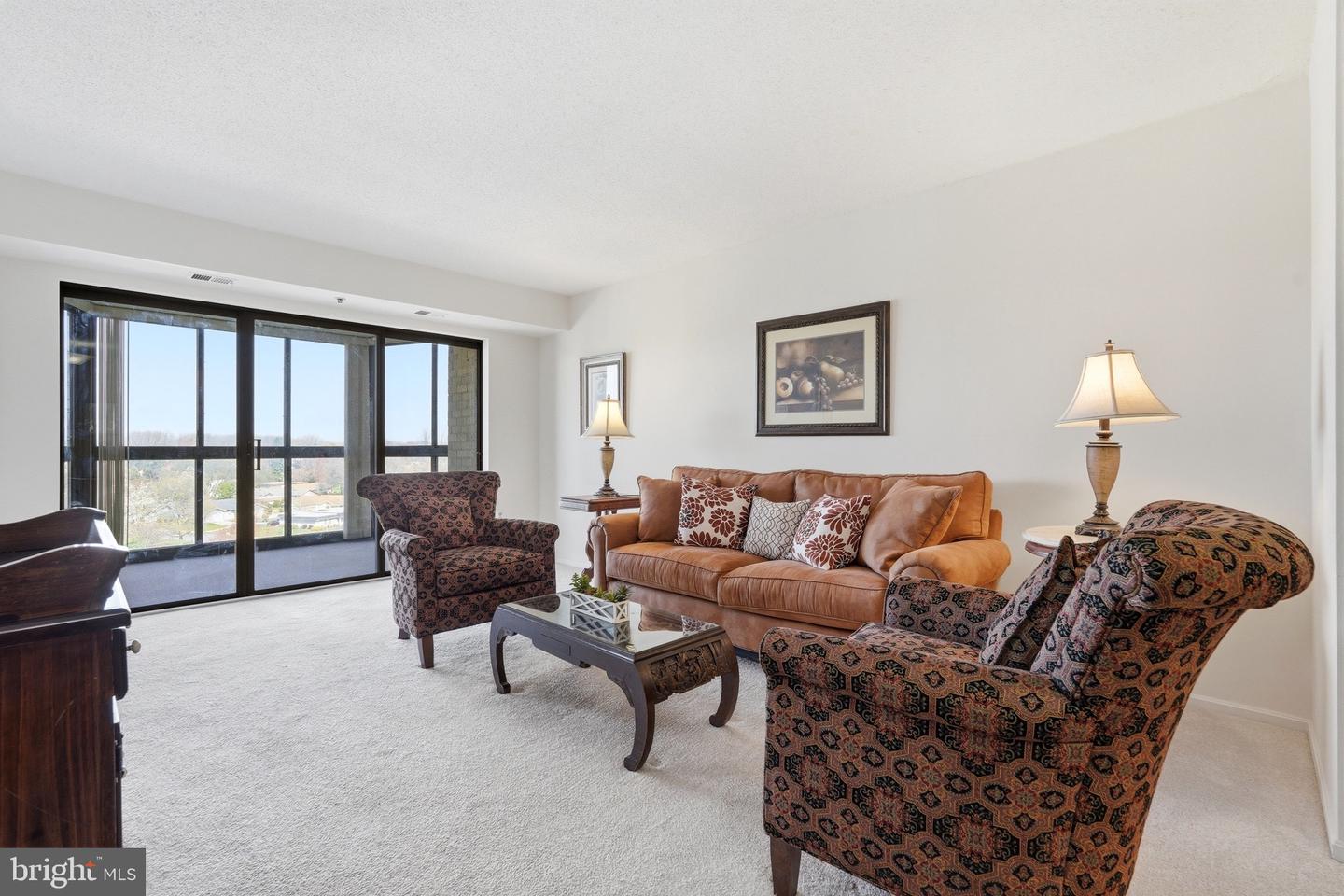 3330 N Leisure World Blvd #5-712 Property Photo 3