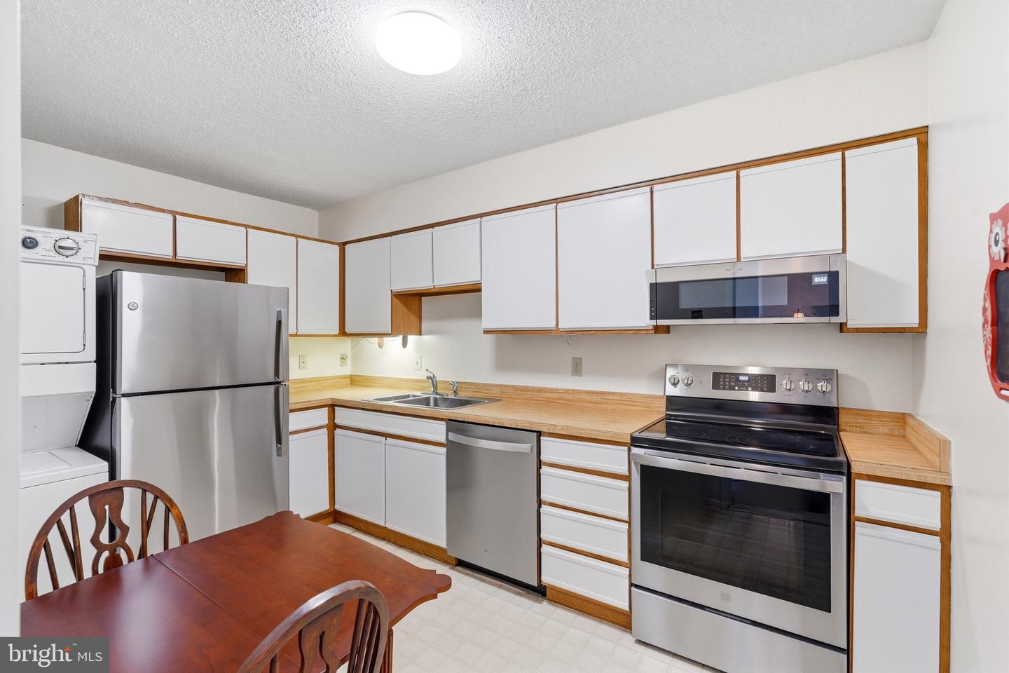 3330 N Leisure World Blvd #5-712 Property Photo 5