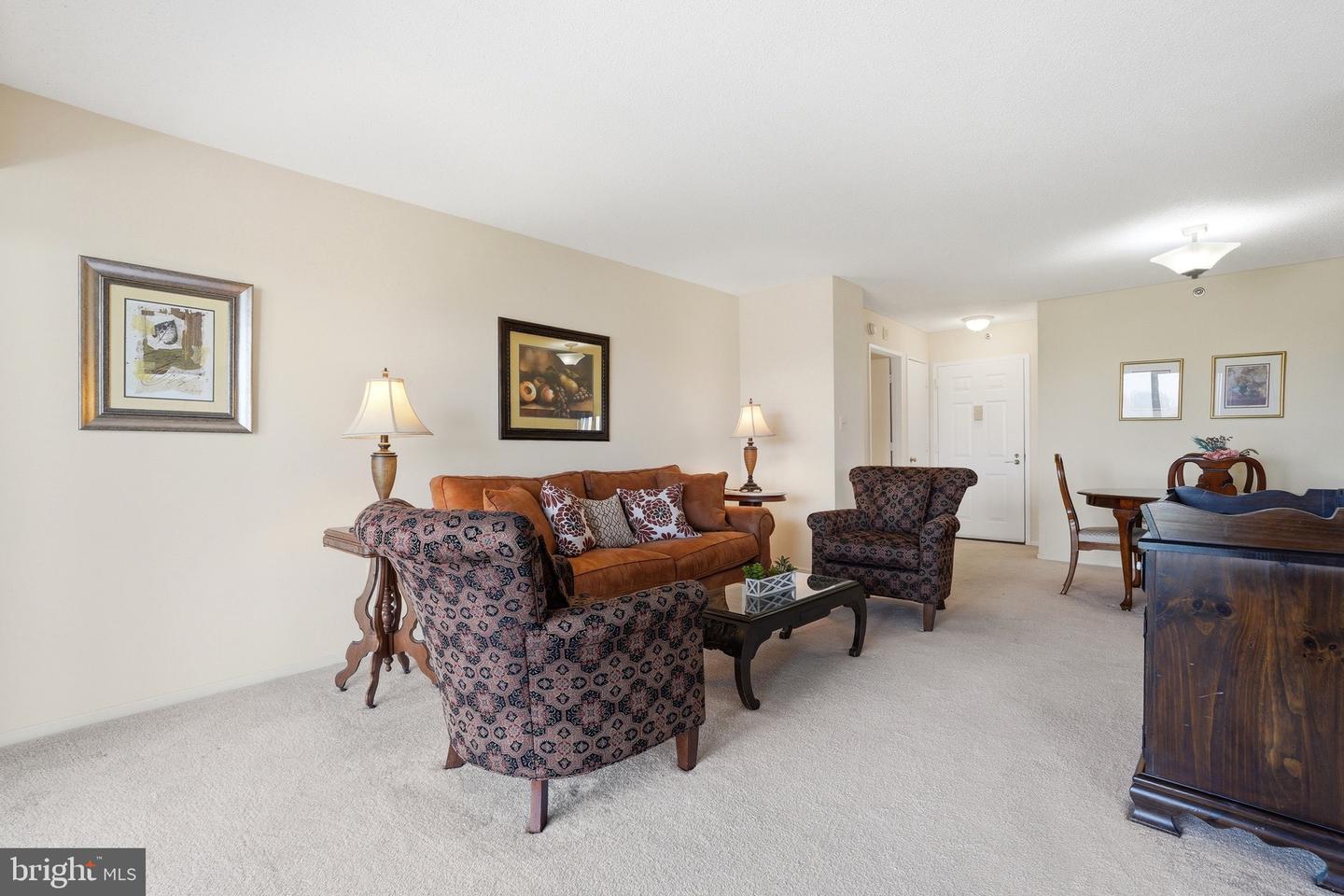 3330 N Leisure World Blvd #5-712 Property Photo 8