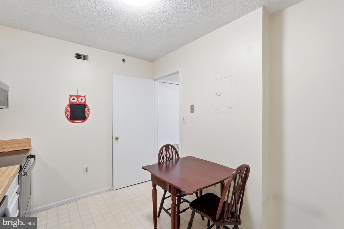 3330 N Leisure World Blvd #5-712 Property Photo 10