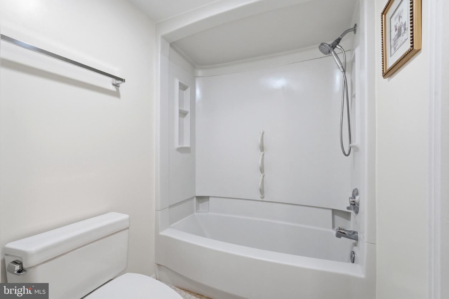 3330 N Leisure World Blvd #5-712 Property Photo 15