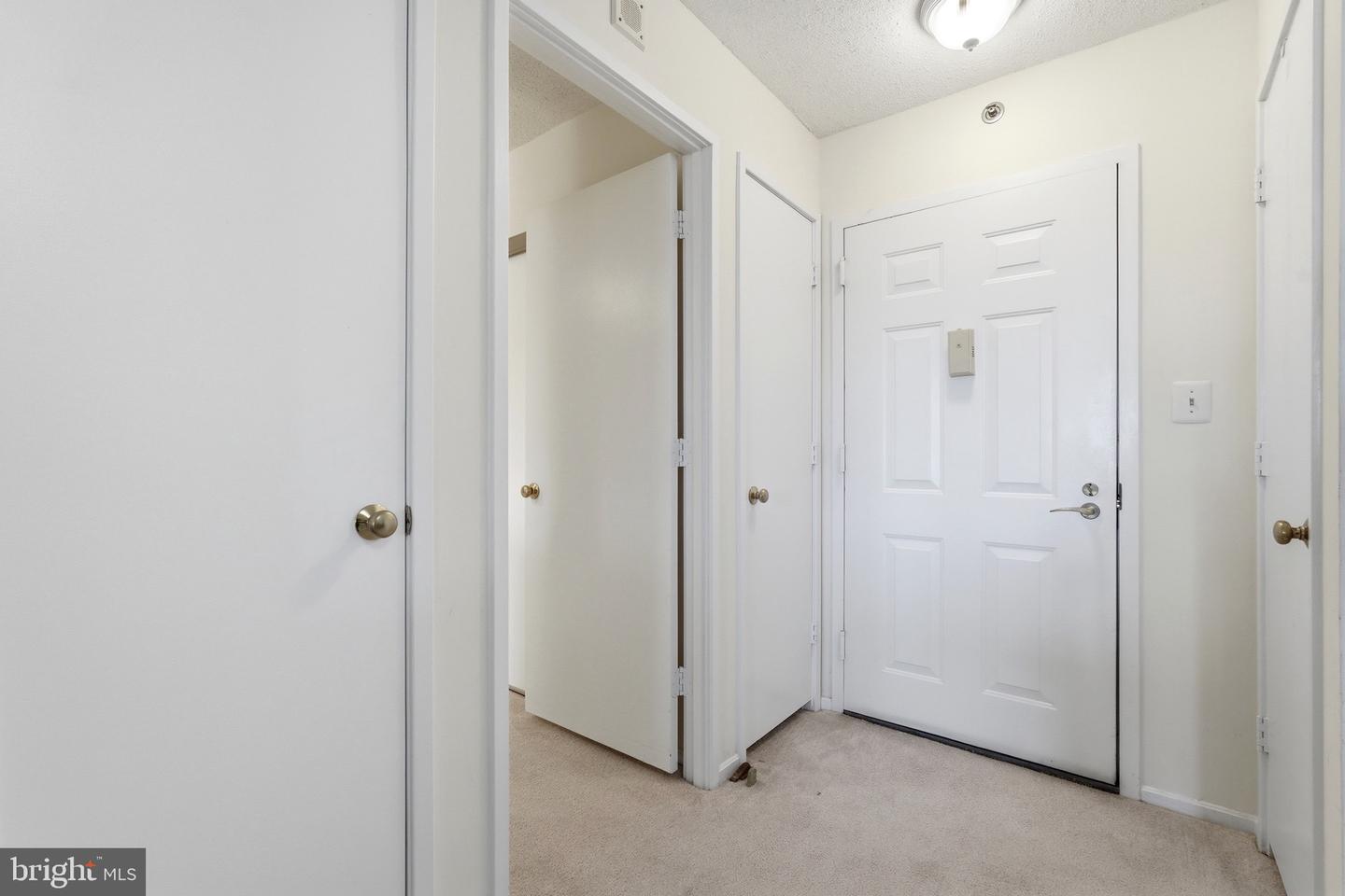 3330 N Leisure World Blvd #5-712 Property Photo 19