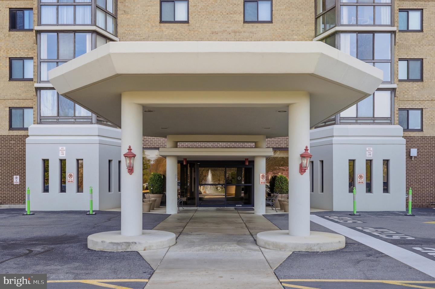 3330 N Leisure World Blvd #5-712 Property Photo 24