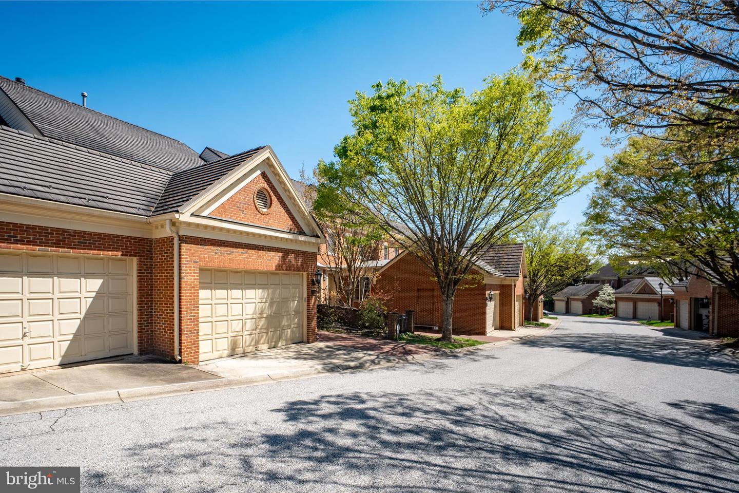 7809 Hidden Meadow Ter Property Photo 4