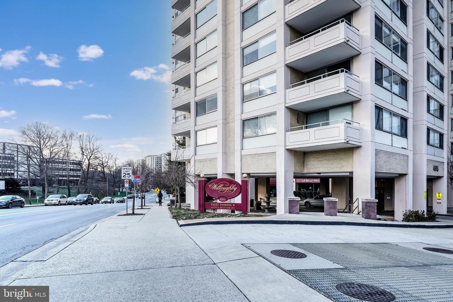4515 Willard Ave #702s Property Photo 18