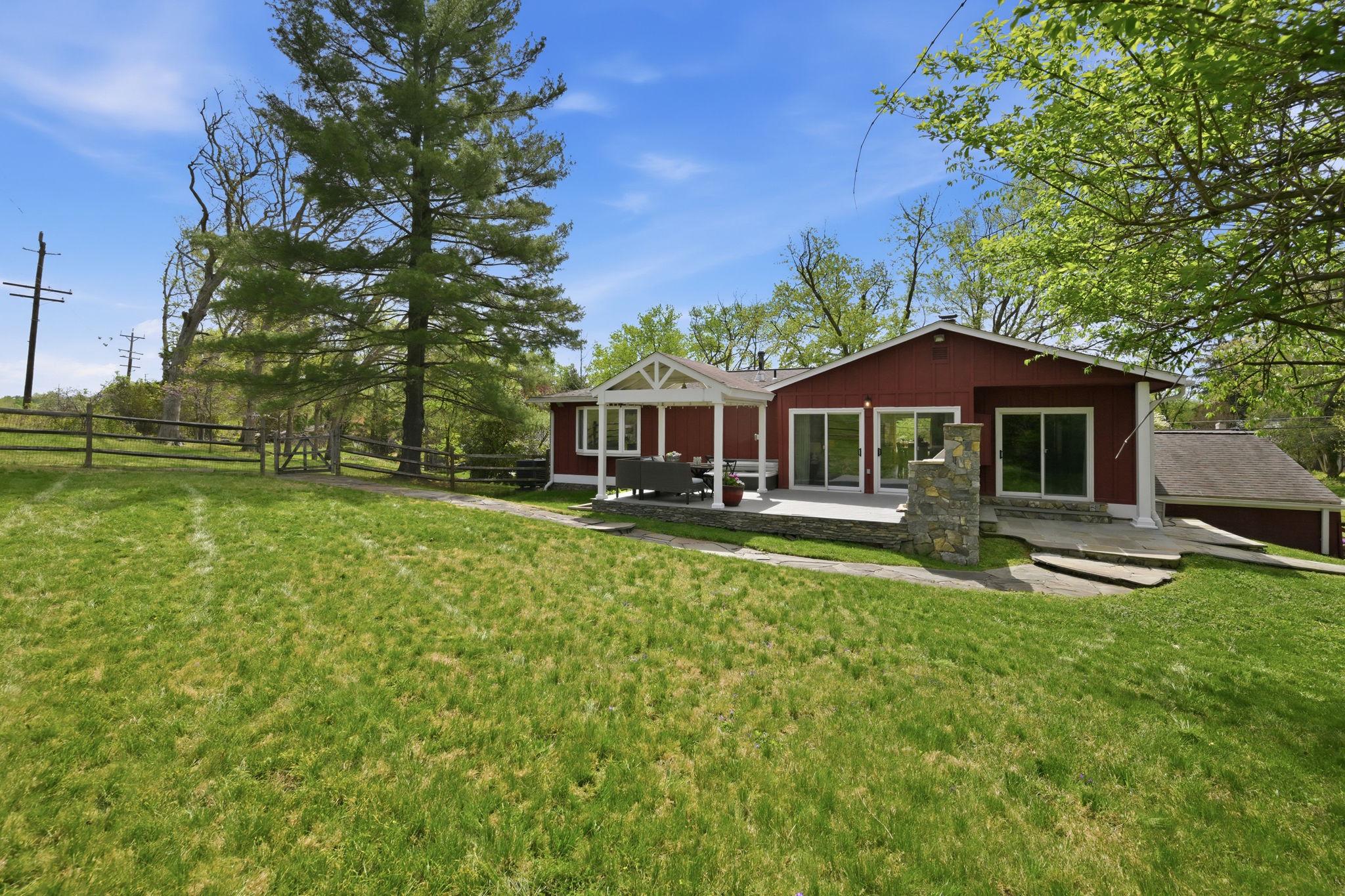 9825 Betteker Lane Property Photo 40