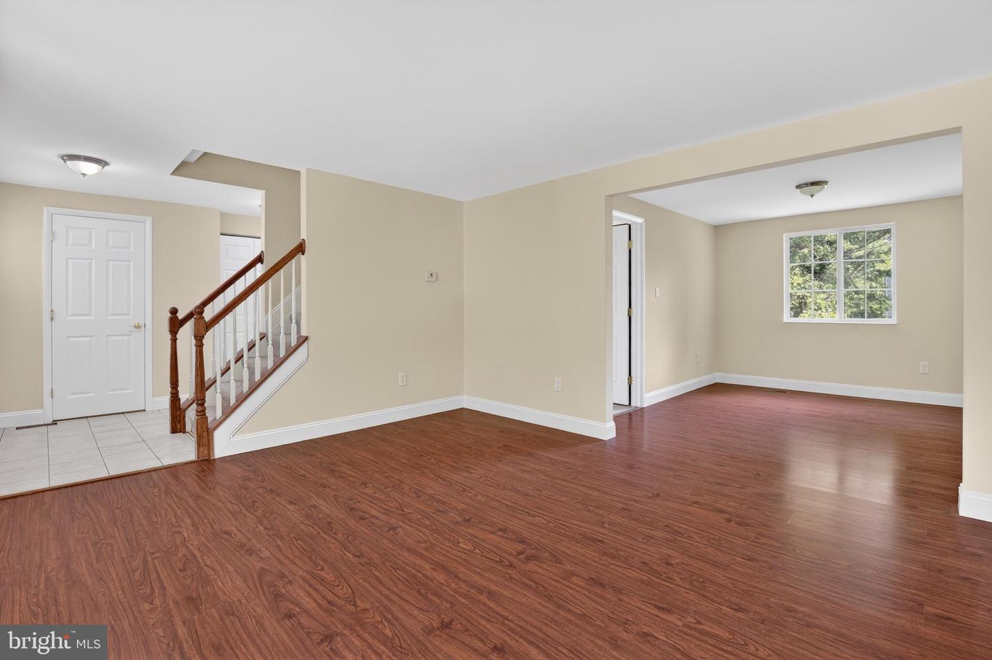 8113 Brucar Ct Property Photo 7
