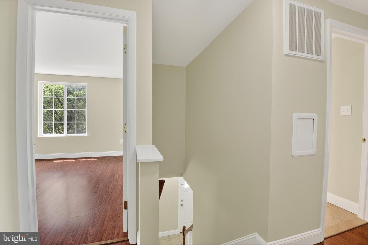 8113 Brucar Ct Property Photo 24