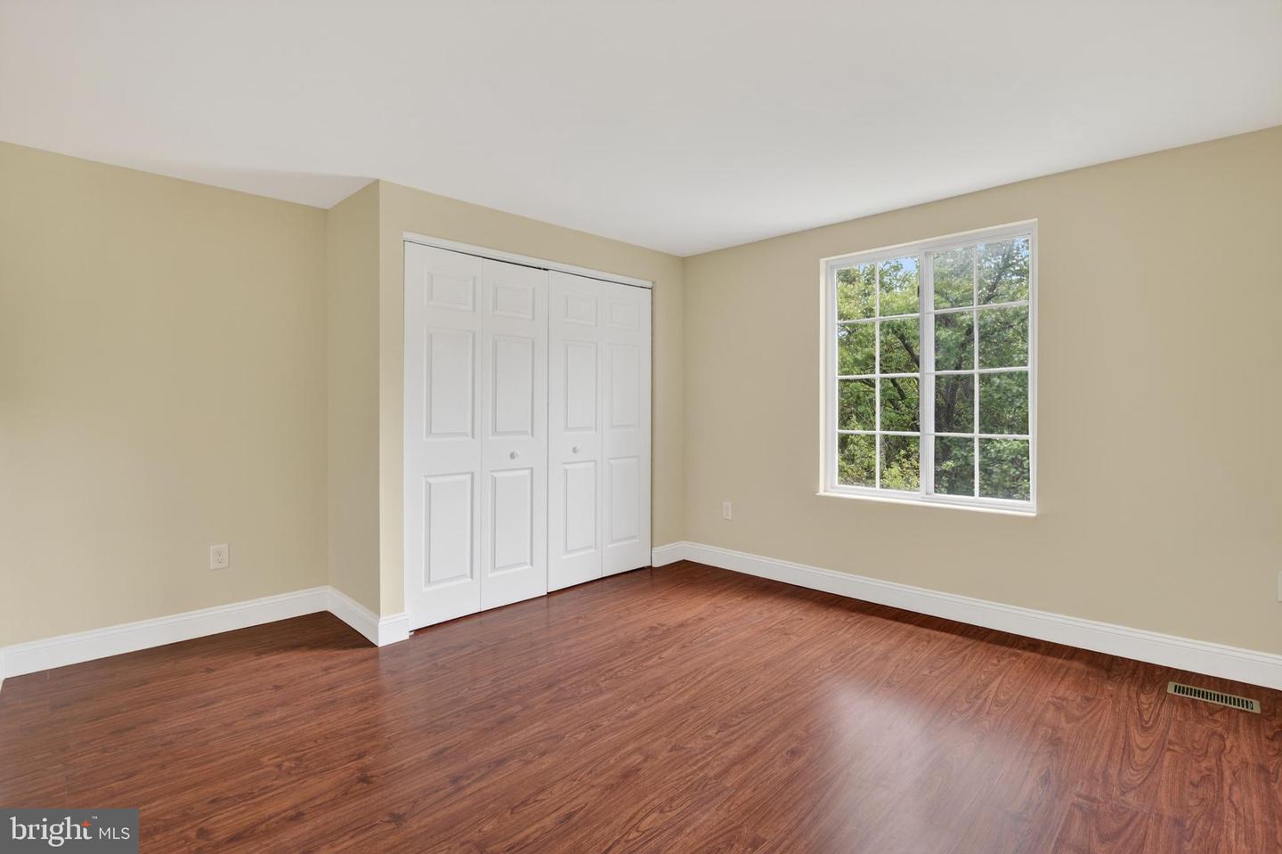 8113 Brucar Ct Property Photo 31