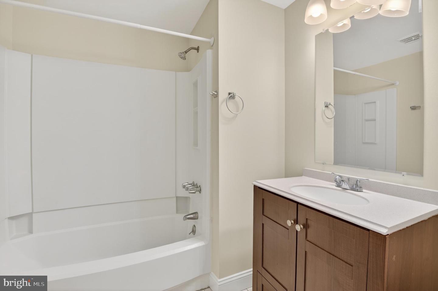8113 Brucar Ct Property Photo 35