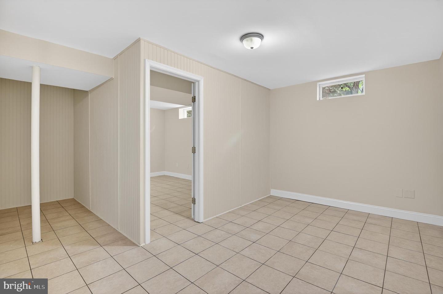 8113 Brucar Ct Property Photo 37