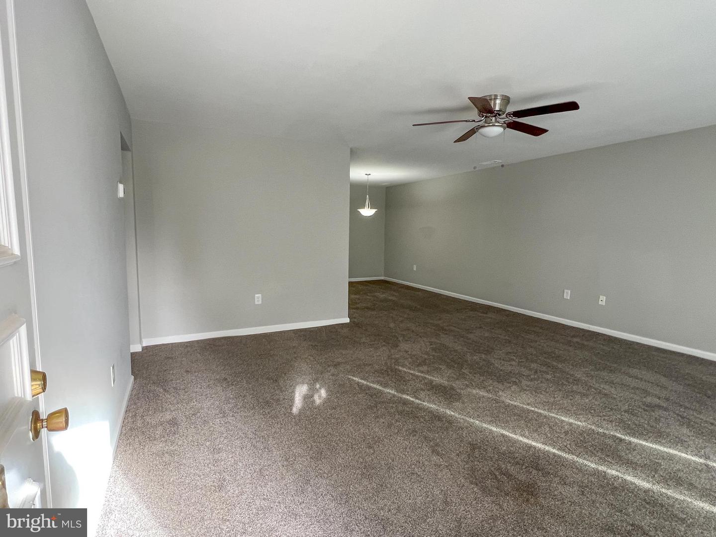 15015 Haslemere Ct Property Photo 5