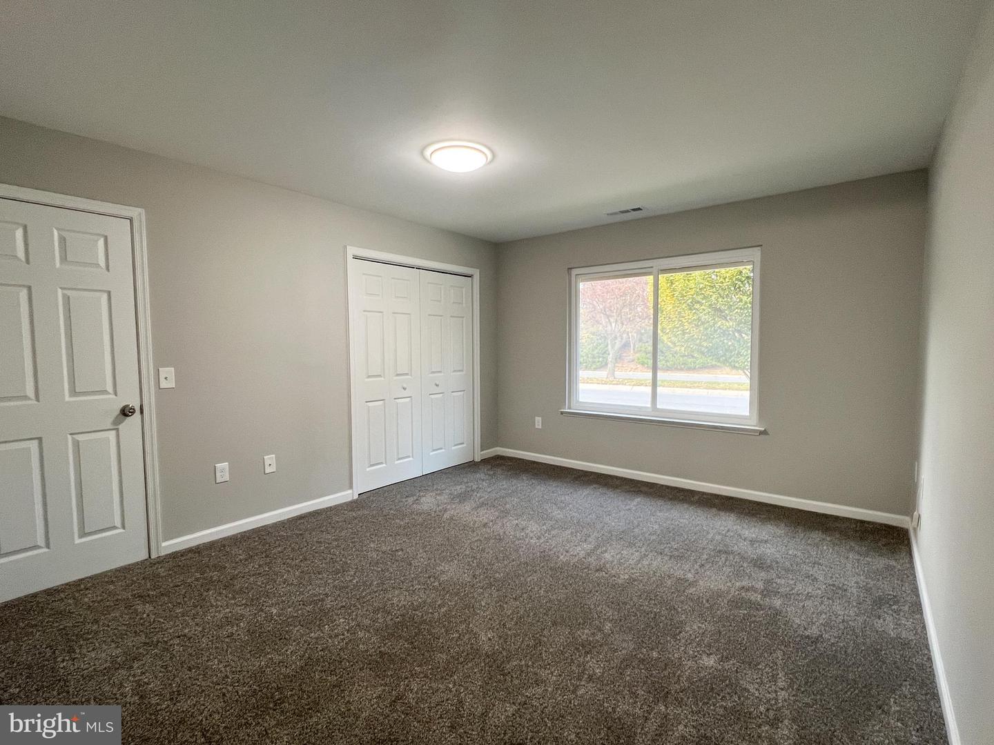 15015 Haslemere Ct Property Photo 31