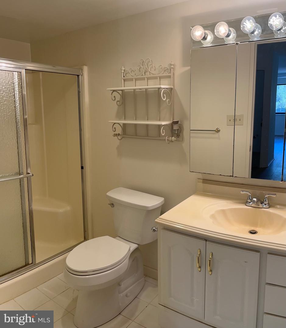 15101 Interlachen Dr #1-124 Property Photo 19