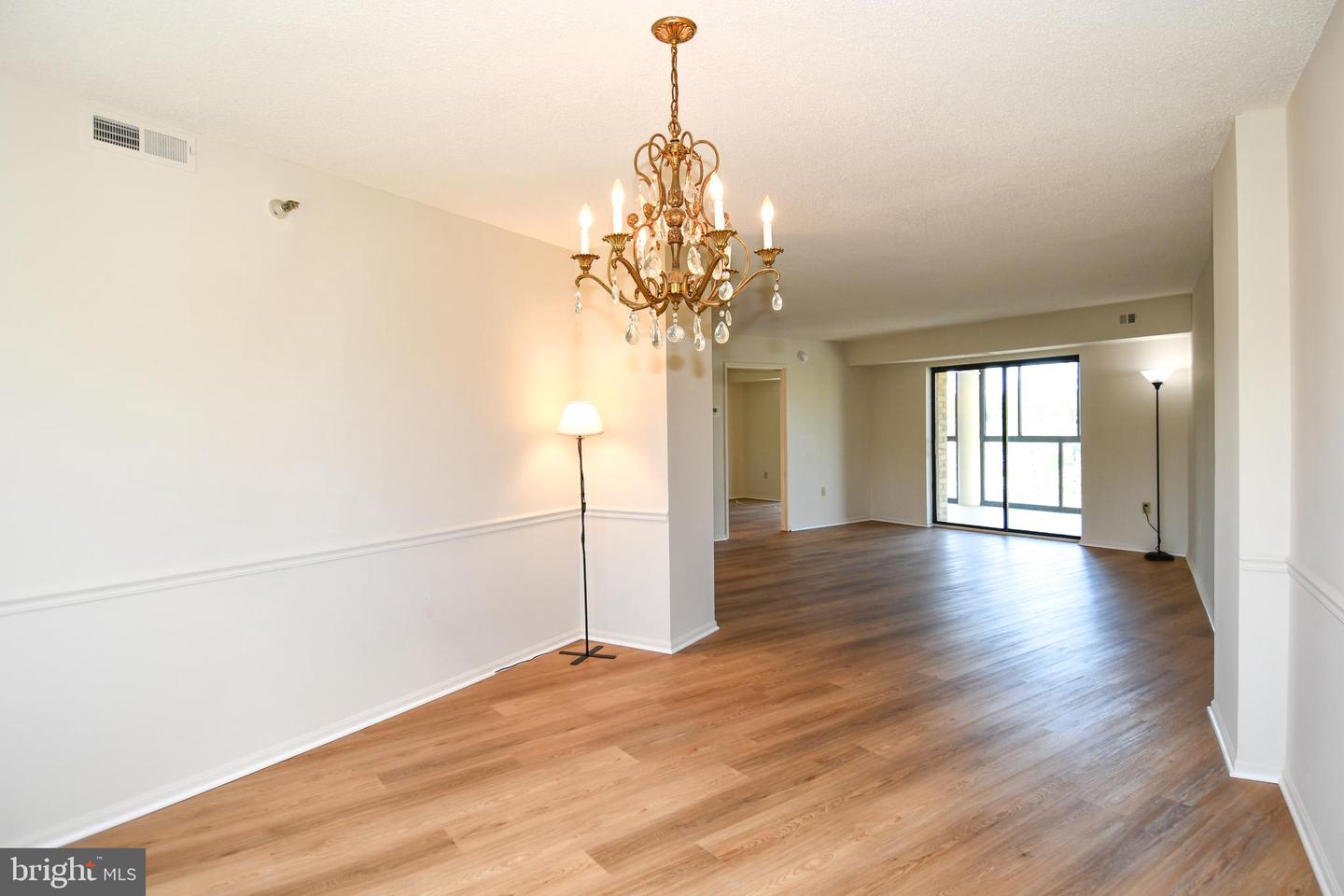 15101 Interlachen Dr #1-526 Property Photo 18