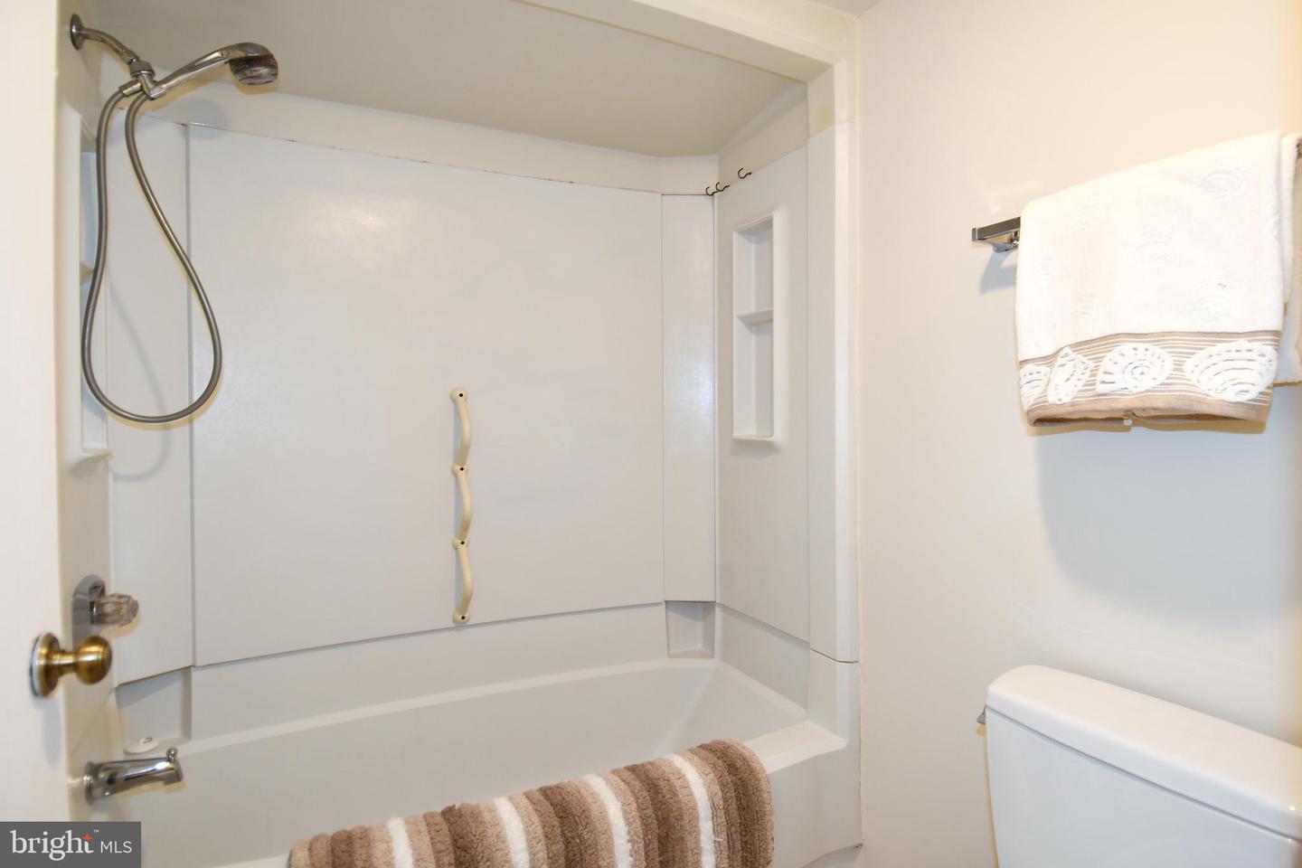 15101 Interlachen Dr #1-526 Property Photo 25