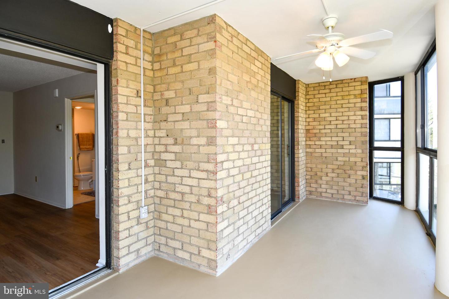 15101 Interlachen Dr #1-526 Property Photo 31