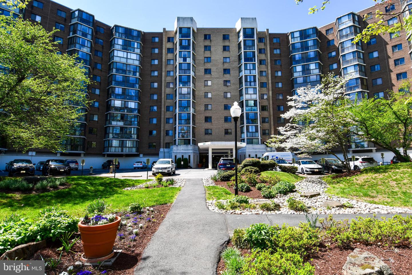 15101 Interlachen Dr #1-526 Property Photo 37