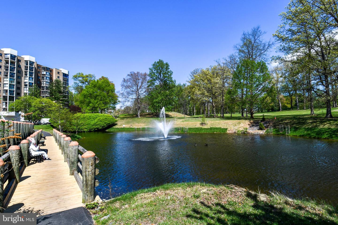 15101 Interlachen Dr #1-526 Property Photo 38