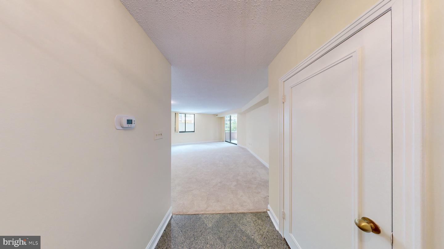 4550 N Park Ave #203 Property Photo 6
